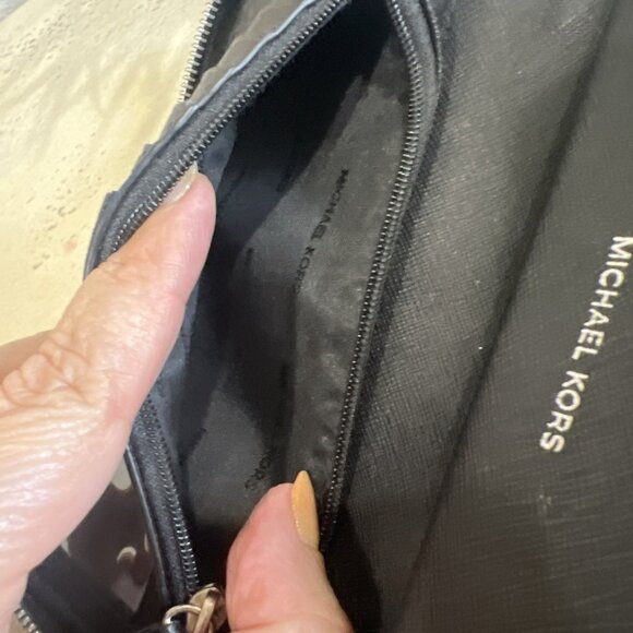 Michael Kors Jet Set Travel Multifunction Large Phone Case Wallet Wristlet - Picture 10 of 12